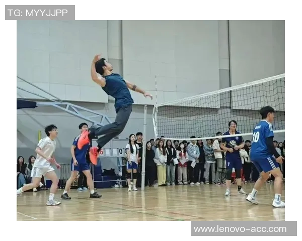 重庆排球队的灵活性揭秘：排球运动中的技巧与团队协作之道