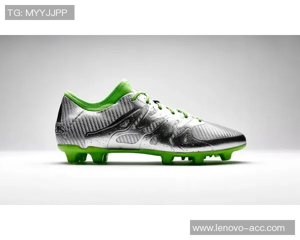 历届年度足球明星排名回顾与分析揭示足坛巨星的成长轨迹与影响力