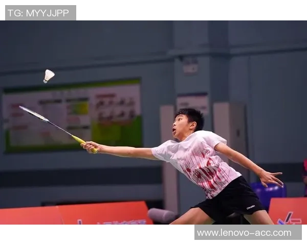 广州与北京羽毛球队赛后复盘分析比赛经验与战术策略探讨 广州与北京羽毛球队赛后复盘分析比赛经验与战术策略探讨